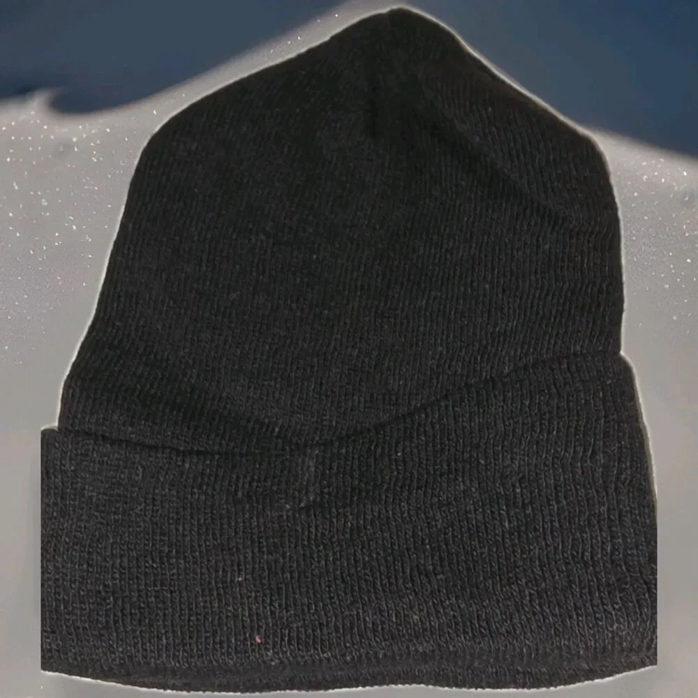 2 Pack Boys Knit Hat New Without Tags One Size  Winter Warm Black  Burgandy